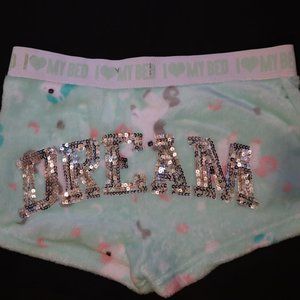Dream I love My Bed Unicorn Fuzzy Mini Shorts Size S.